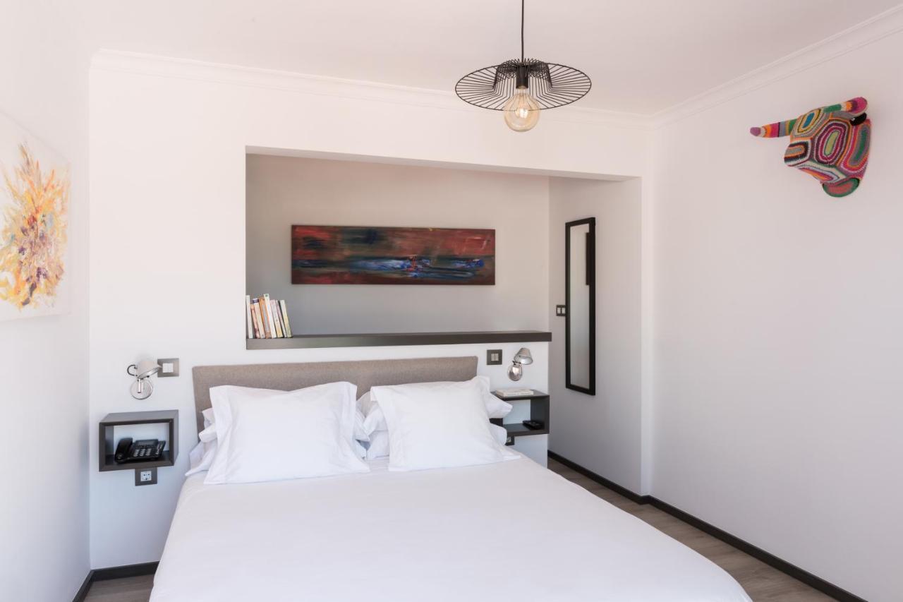 Puerta Catedral Holiday Suites Seville Exterior photo